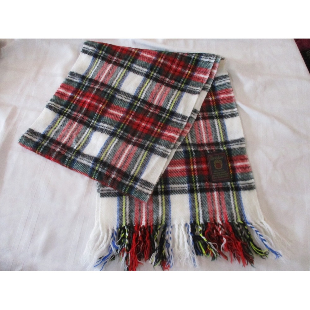 BERKSHIRE Red Green  Tartan Plaid Scarf Fringe 12 x 60 in,  Very soft
